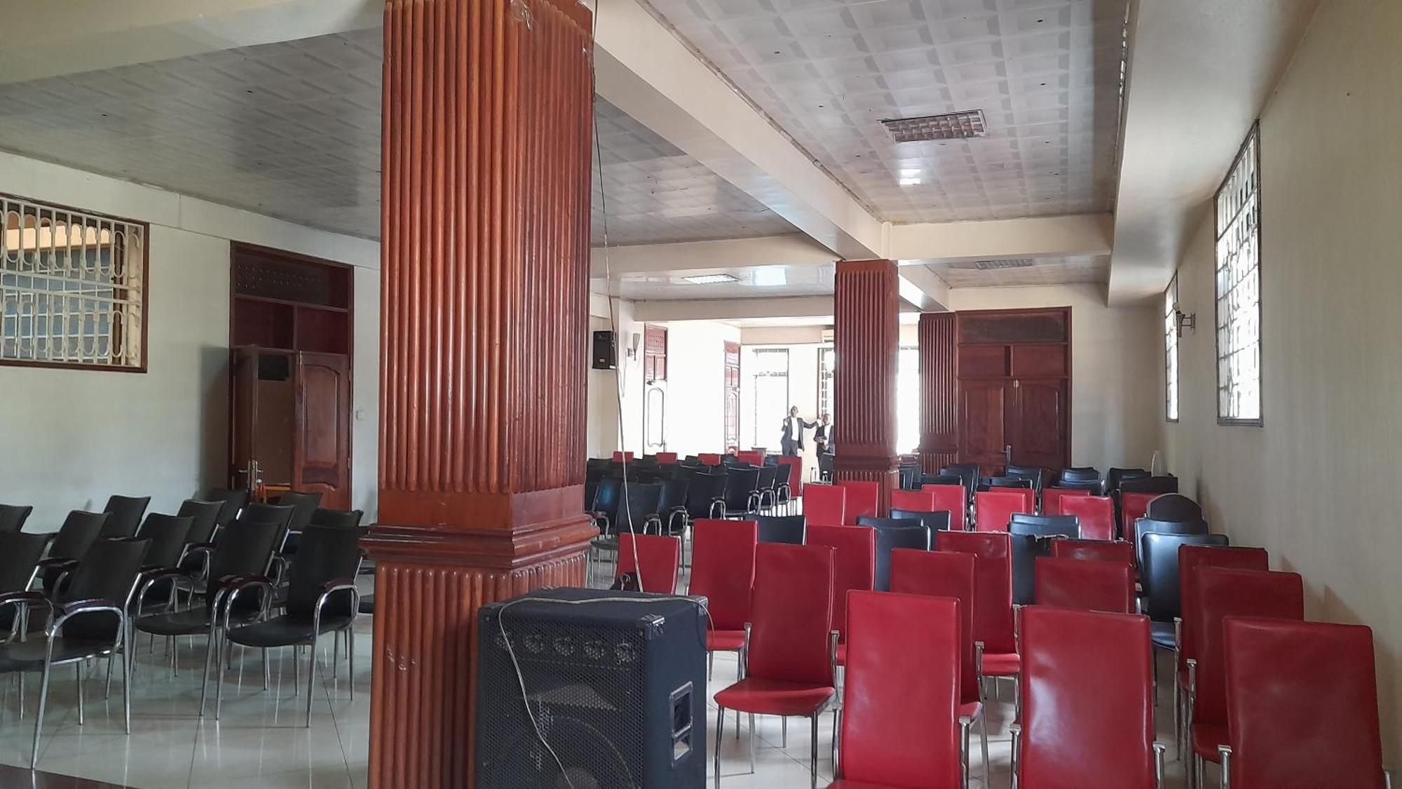 New Jbk Hotel Kampala Exteriör bild